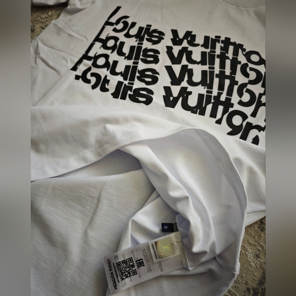 Louis Vuitton Regular Fit Short Sleeve Casual Cotton T-shirt Medium Size - Picture 8 of 8
